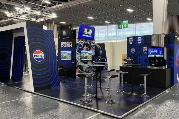 CONVENTION MONDE BURGER KING 2023 STAND PEPSI COLA 100m2