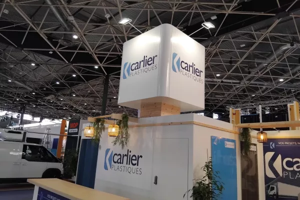 STAND DE 52m2 POUR CARLIER PLASTIQUES